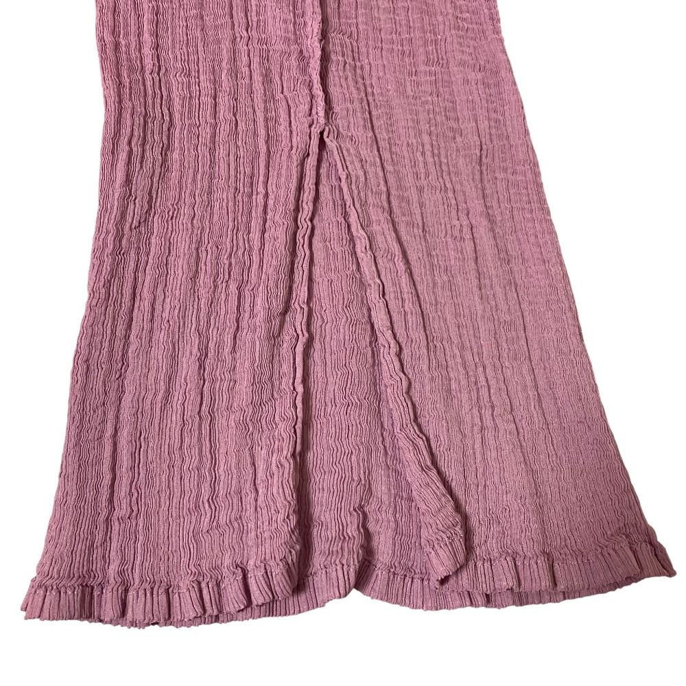 新品・タグ付き✨ISSEY MIYAKE me プリーツ　パンツ　ピンク 美品 ISSEY MIYAKE me イッセイミヤケミー ワッシャー プリーツパンツ