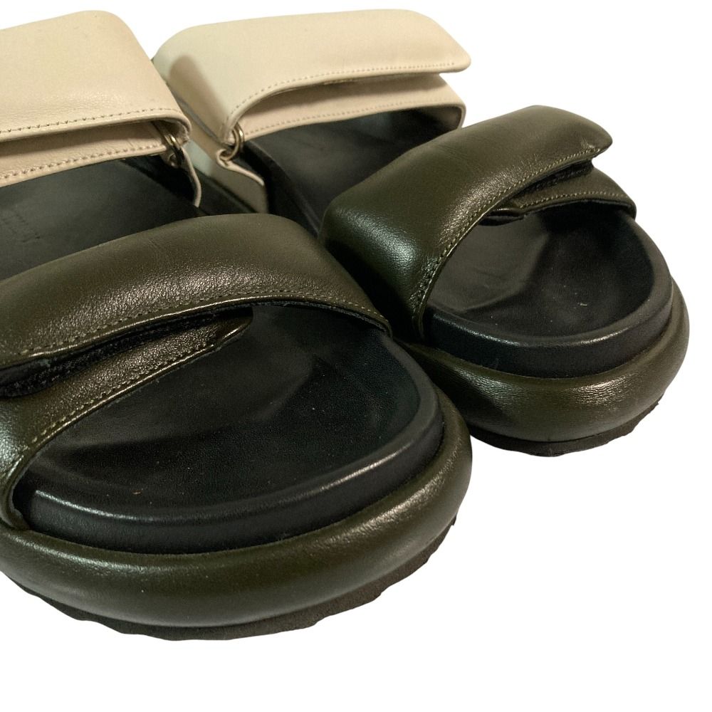 美品 PIERRE HARDY ピエールアルディ バイカラー ストラップ フラット