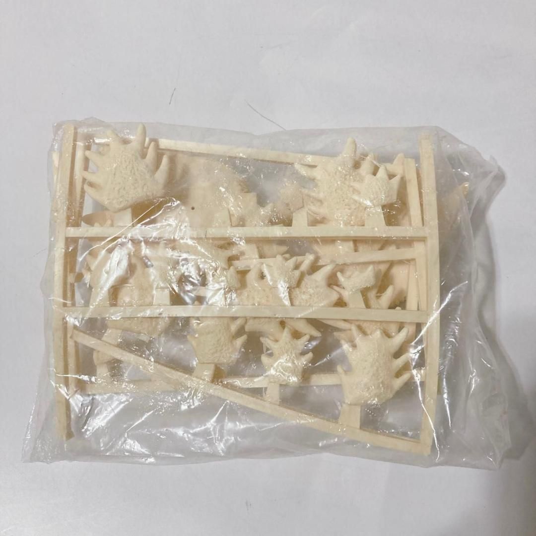 ボークス/VOLKS オリエントヒーロー 30cmシリーズ 原型 茨木彰 ゴジ