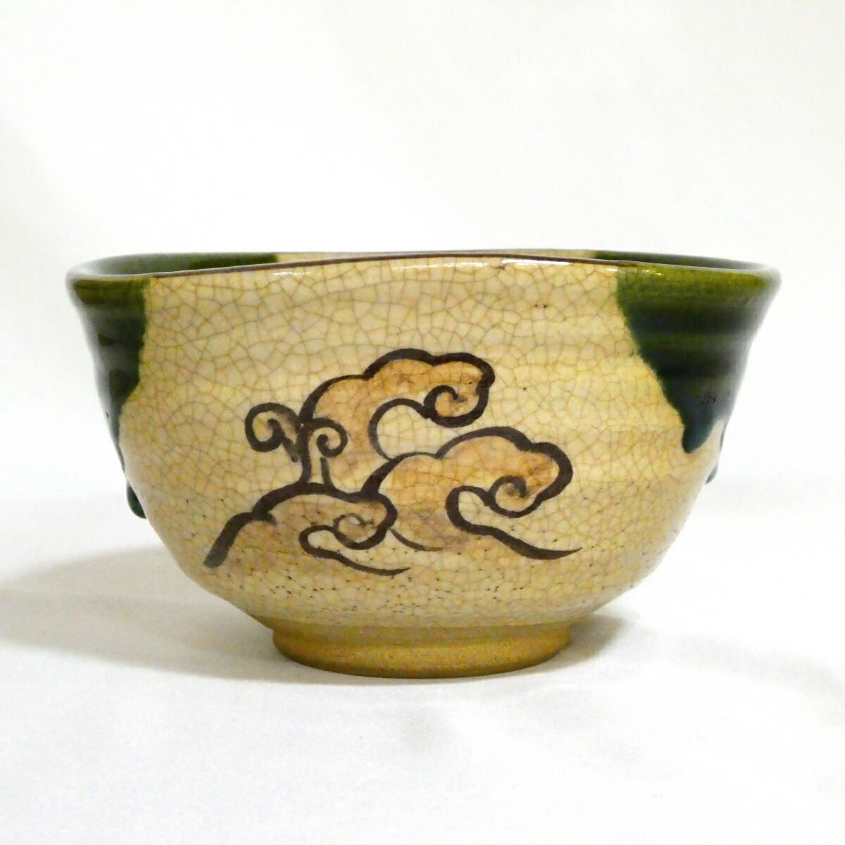 三代　寺田美山　茶碗￼ 年末の特売品】豊窯 三代 寺田美山作 織部茶碗 茶道具【中古・美品