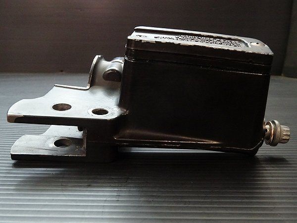 ハーレー ☆ エボ FLHTCUS/C1340 純正 フロントブレーキマスター