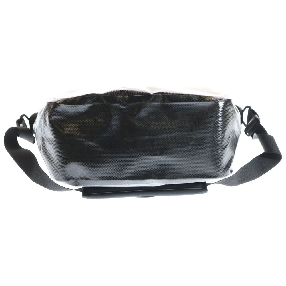 Supreme ORTLIEB シュプリーム オルトリーブ メッセンジャーバッグ SUPREME(シュプリーム) ×ORTLIEB Small Messenger Bag ×オルトリーブ