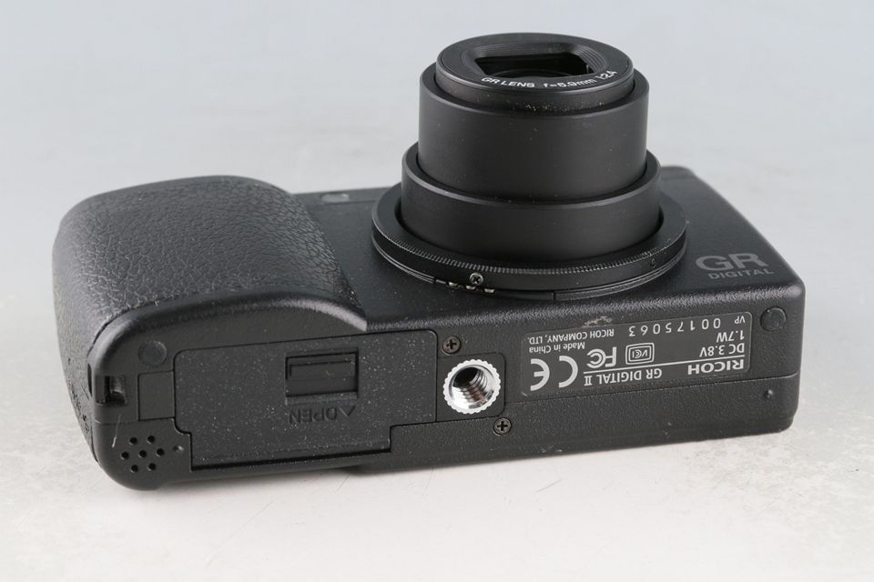 【美品】RICOH GR DIGITAL II コンパクトデジタルカメラ Ricoh GR Digital II: Digital Photography Review