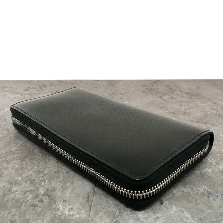 送料込み！ 未使用品 GUCCI ジップウォレット 420736 ブラック 箱付き 