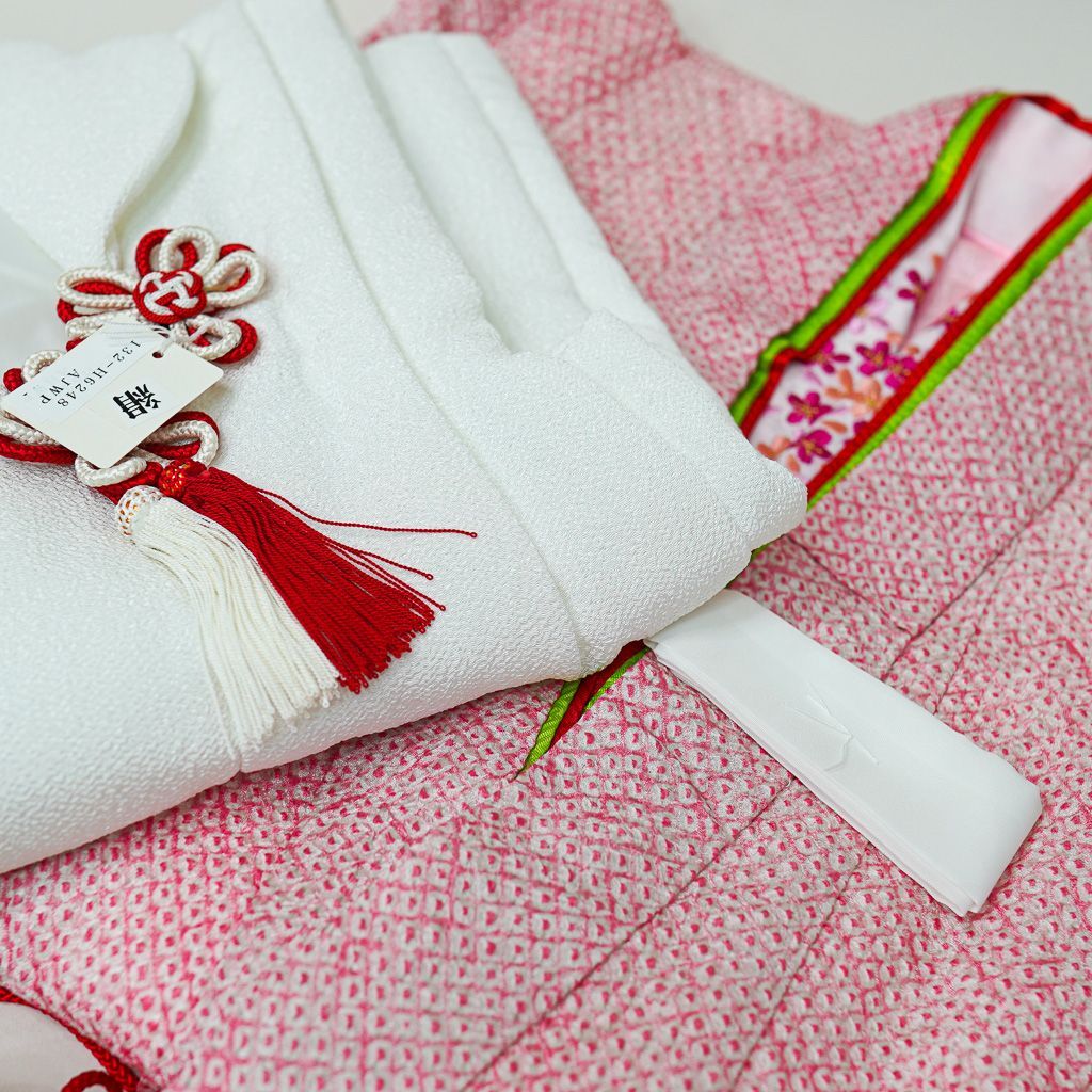 七五三 三歳 女児 正絹 総絞り 被布着物フルセット ピンク×白色 祝着