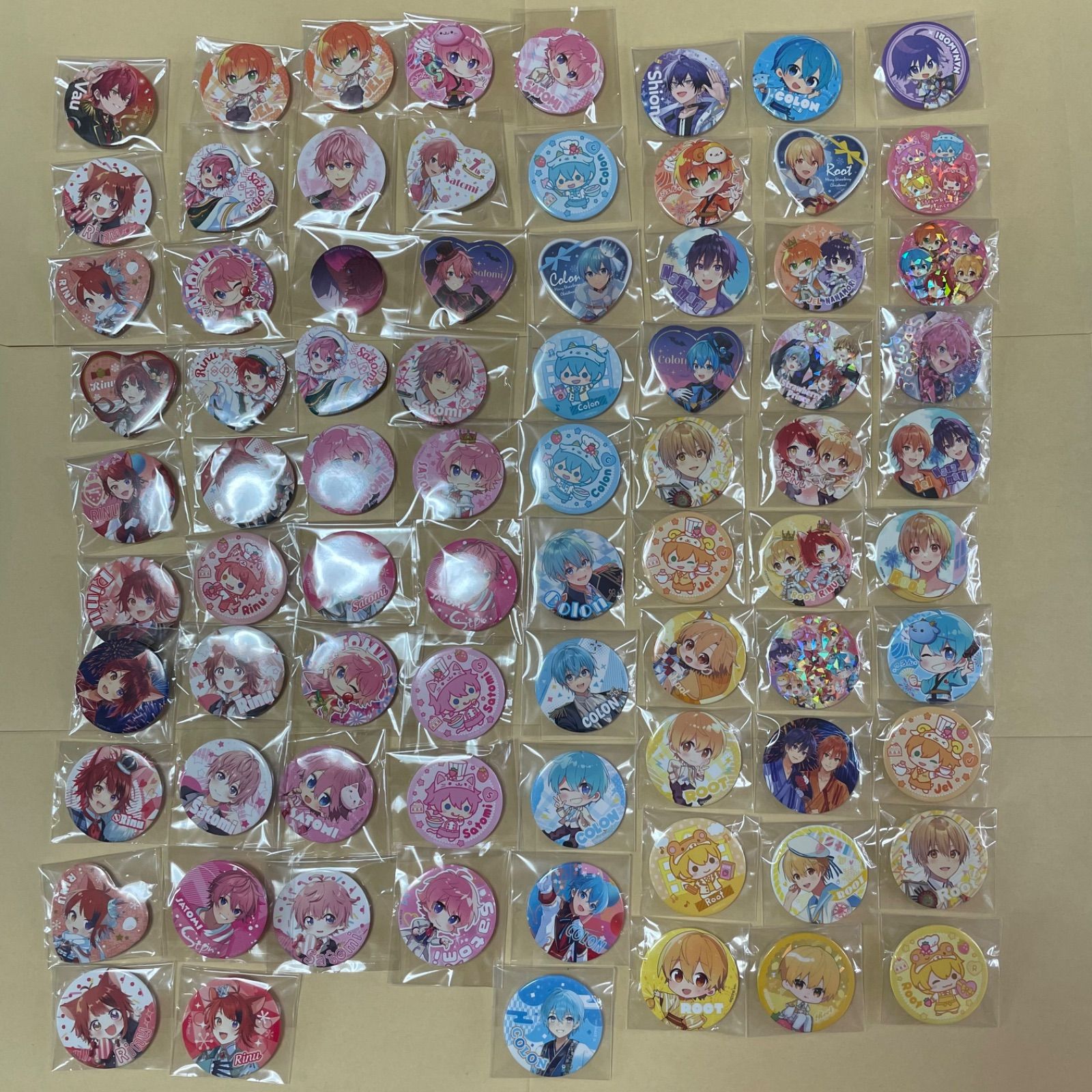 すとぷり 莉犬 缶バッジ まとめ売り 84422 - メルカリ