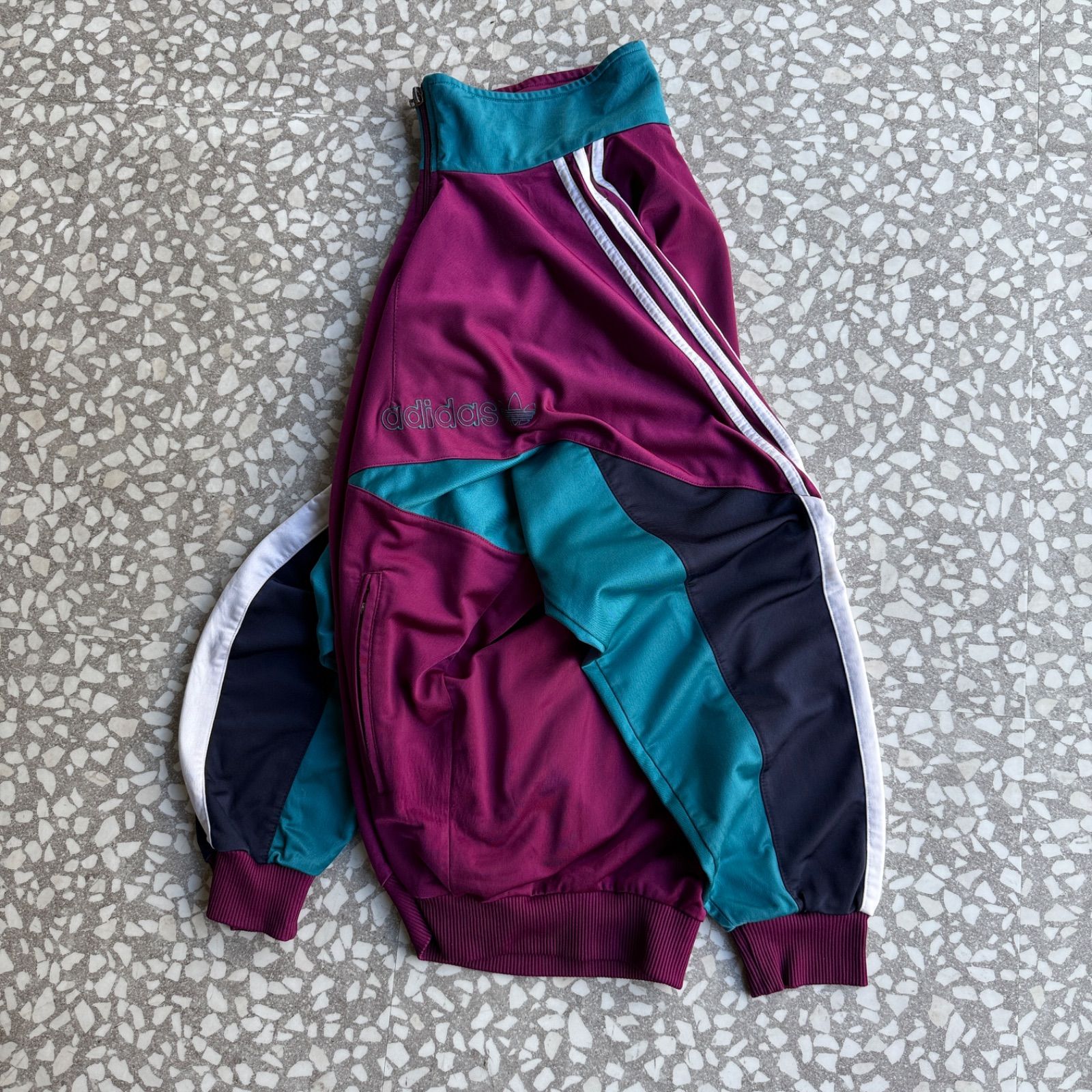 マルチカラー、トラックジャケット】オールドアディダス古着あいみょん