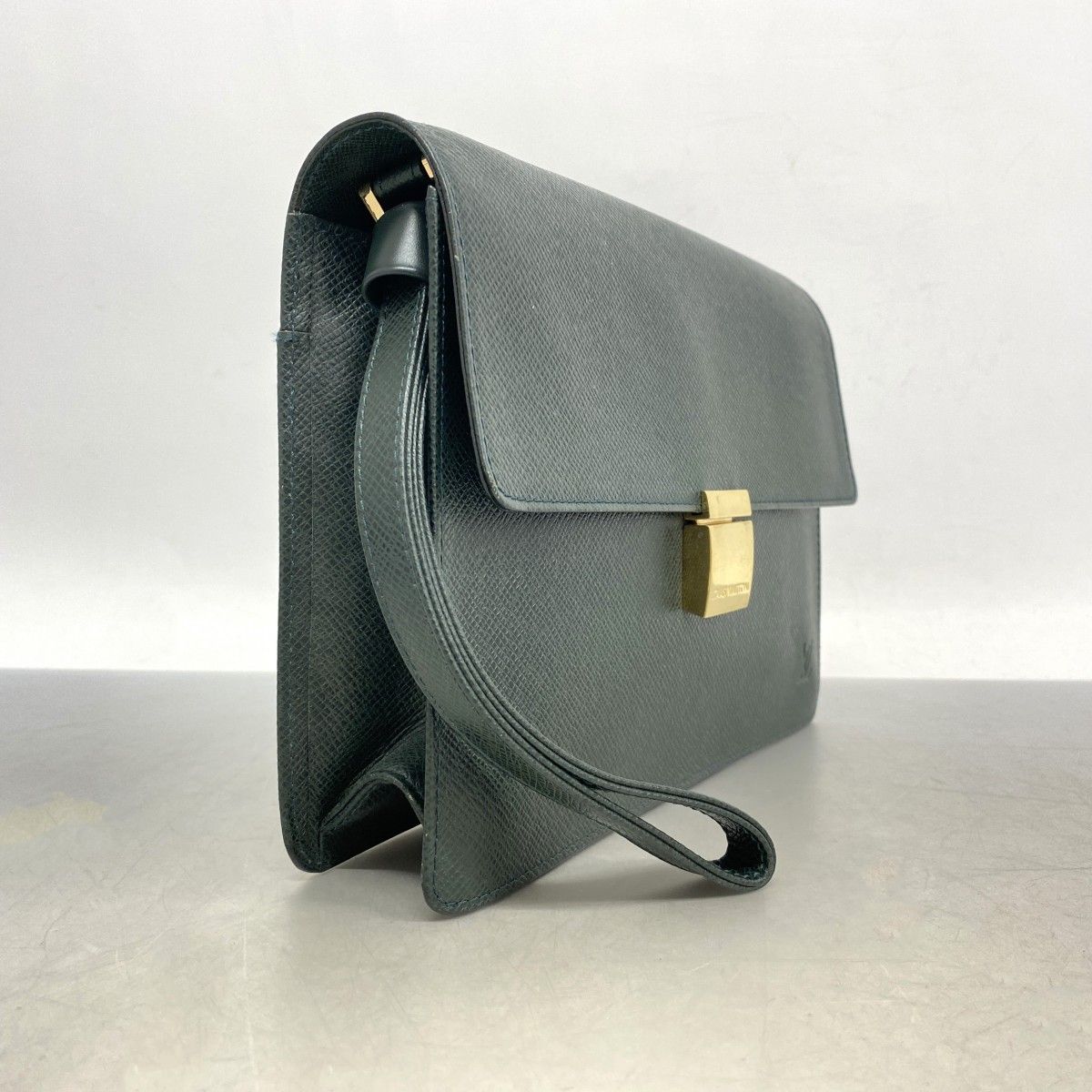 セレンガ M30784 クラッチバッグ LOUIS VUITTON タイガ ルイヴィトン