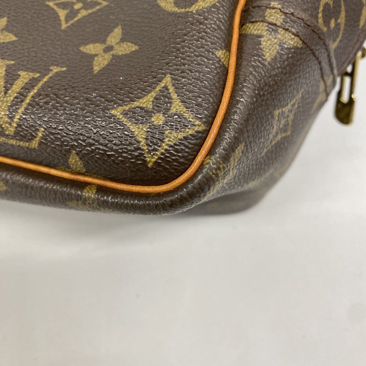 5pd6333】ルイヴィトン ハンドバッグ モノグラム ドーヴィル M47270