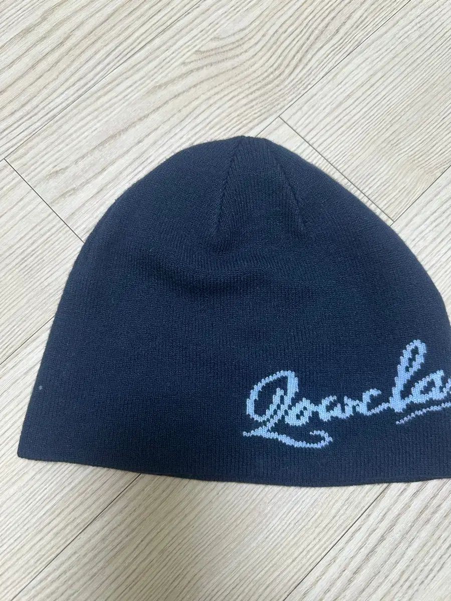 LOW CLASSIC ロウ クラシック ネイビ ビーニー - メルカリ