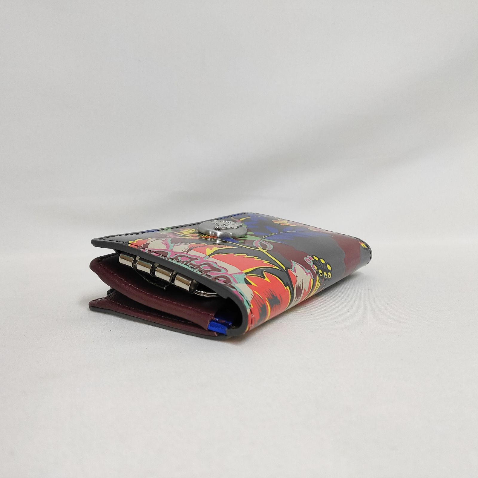 未使用 VivienneWestwood ジッパー小銭入れ キーケース 未使用 VivienneWestwood ジッパー小銭入れ キーケース 未使用