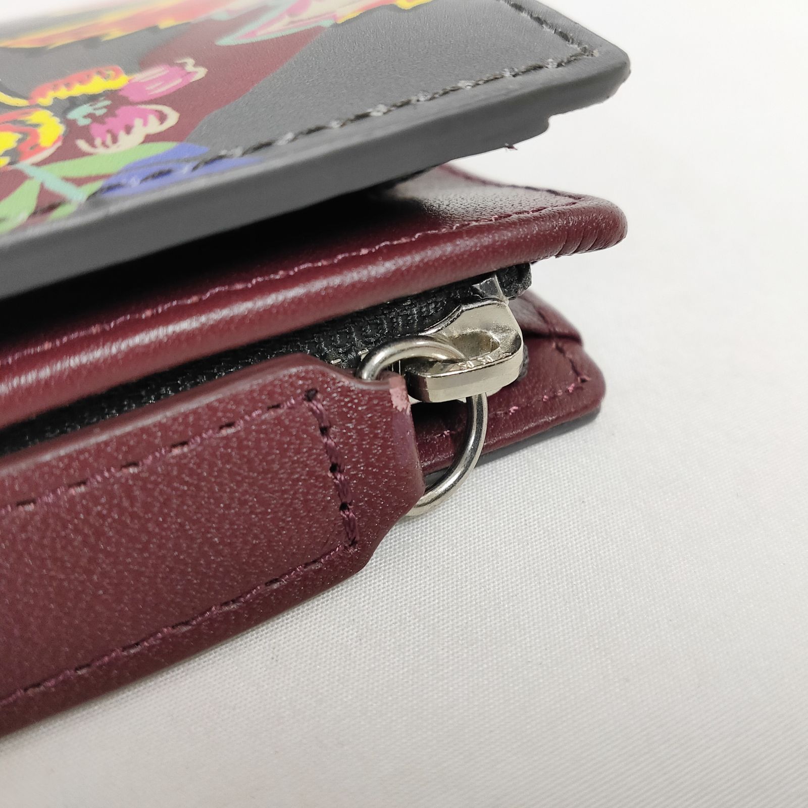 未使用 VivienneWestwood ジッパー小銭入れ キーケース 新品 未使用 ヴィヴィアンウエストウッド タイガーフラワー キーケース
