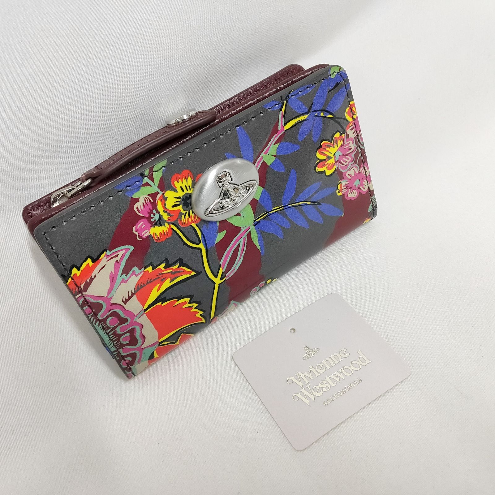 新品 未使用 ヴィヴィアンウエストウッド タイガーフラワー キーケース