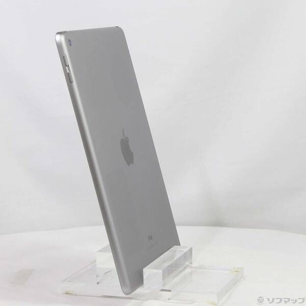中古品〕 iPad 第6世代 128GB スペースグレイ MR7J2J／A Wi-Fi【371