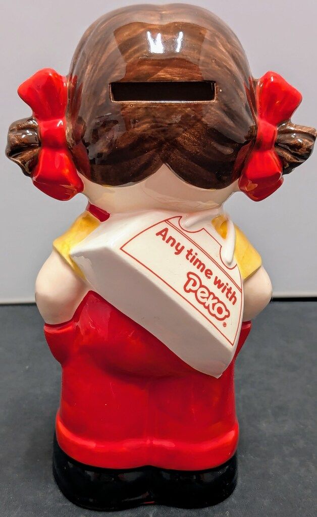 不二家 人形/陶器製貯金箱 ペコちゃん H160mm - メルカリ