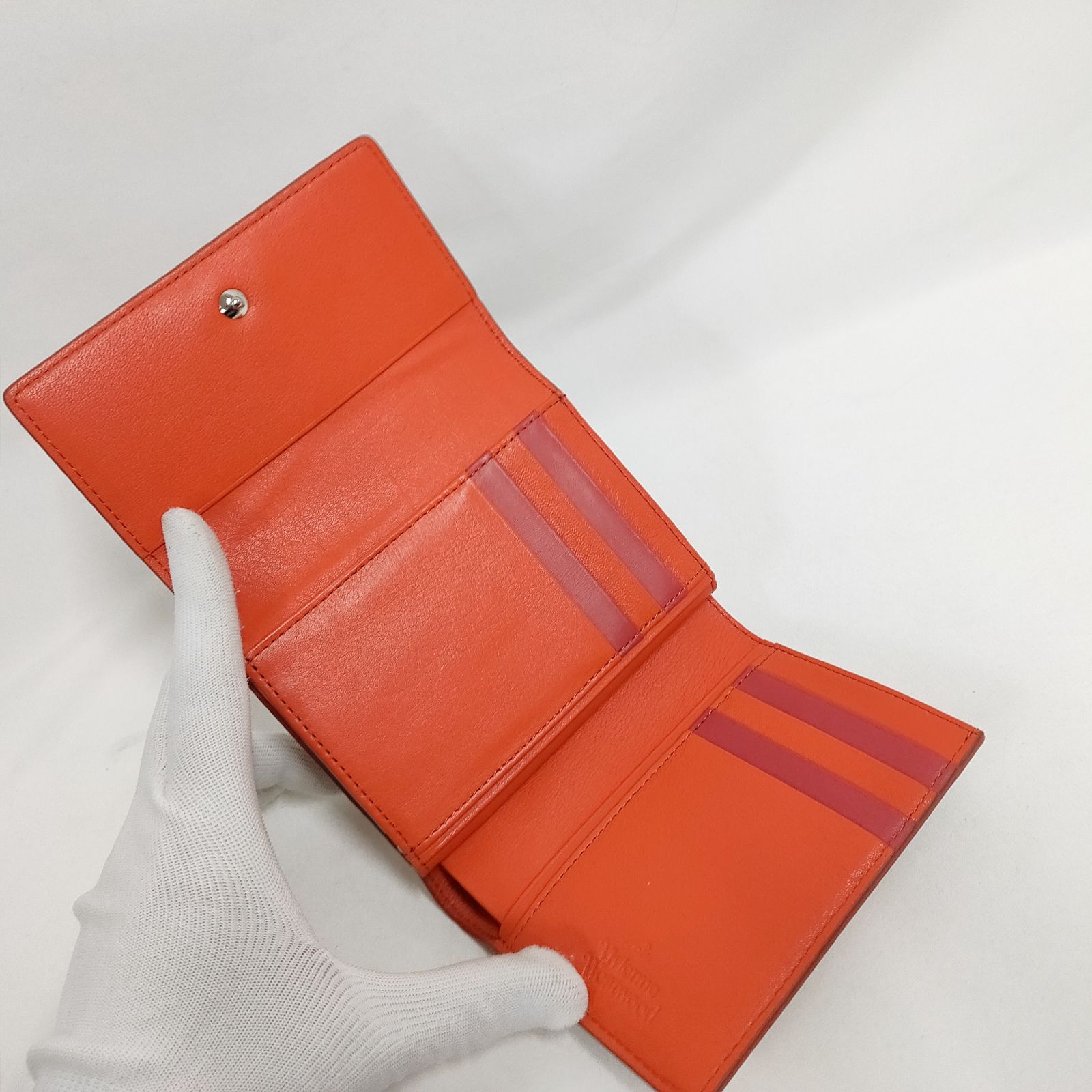 新品 未使用 ヴィヴィアンウエストウッド クラウンプリント 口金付二折 
