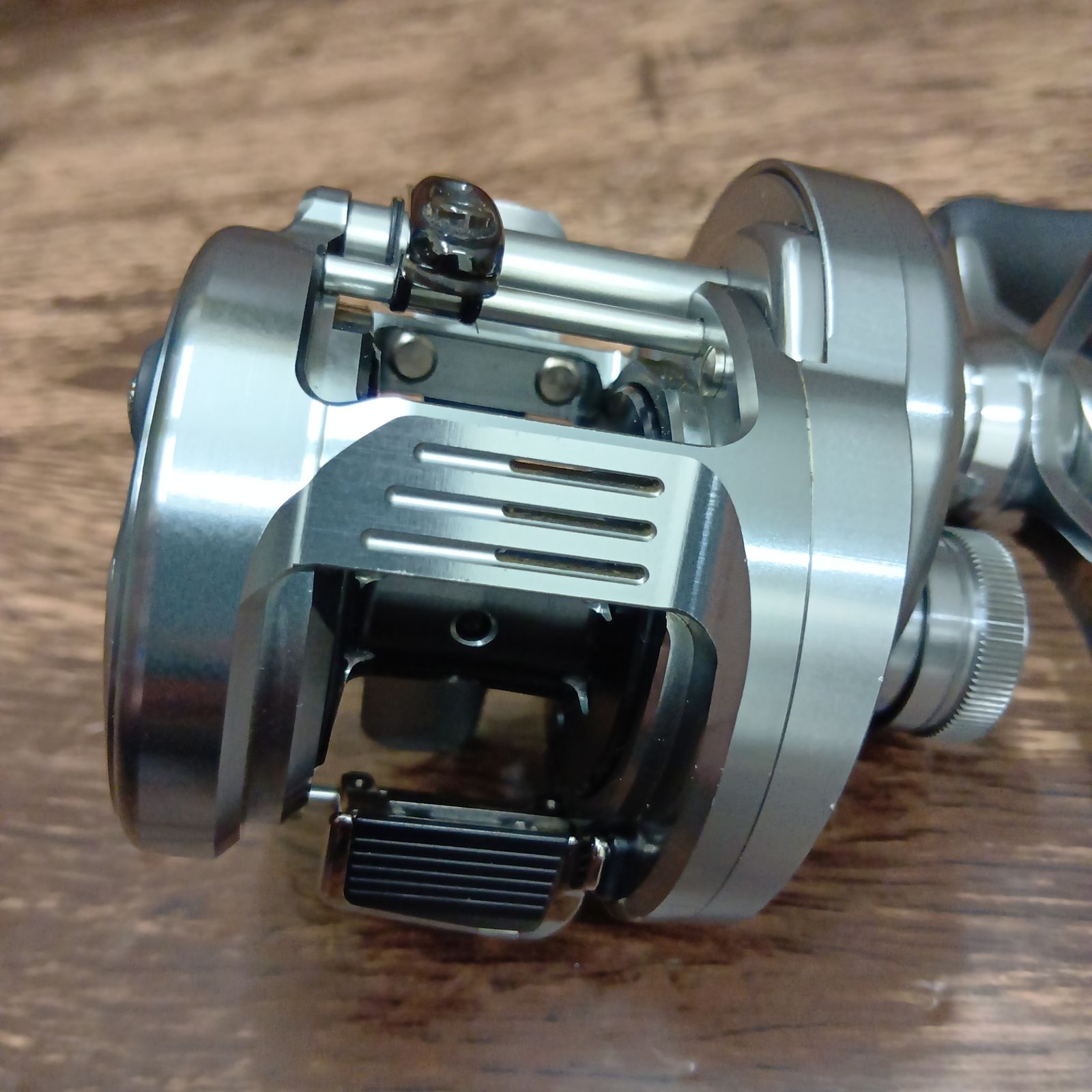 シマノ(SHIMANO) 19 カルカッタ コンクエスト DC 200 右ベイトリール