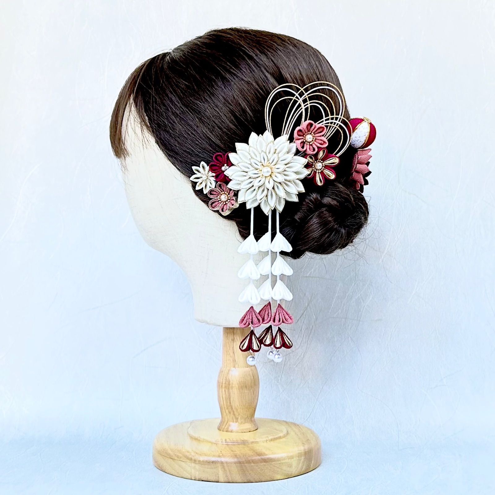 ＊° ｡＊ つまみ細工 髪飾り ＊ ｡ °＊ オフ白 ボルドー くすみピンク ゴールド 成人式 卒業式 振袖 袴 オフホワイト 赤 えんじ ピンク 金 かすみ草 和玉 水引