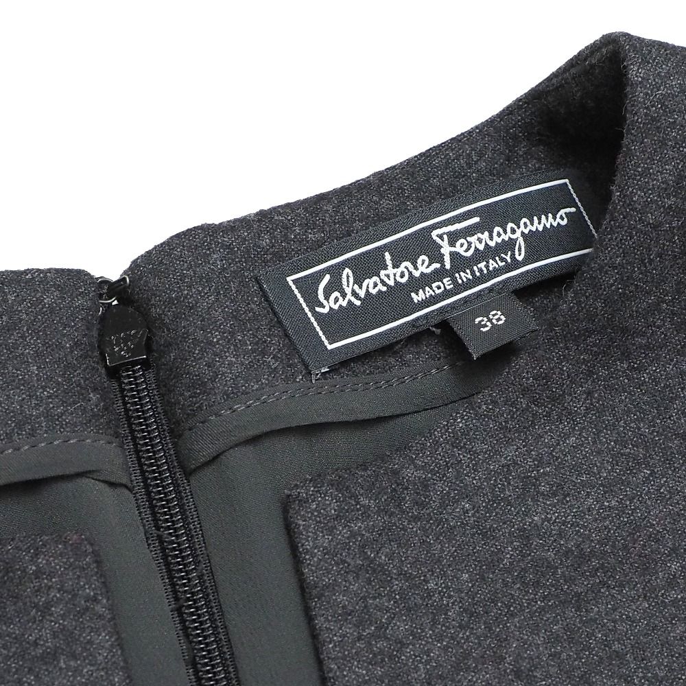 □美品□Salvatore Ferragamo サルヴァトーレフェラガモ ワンピース