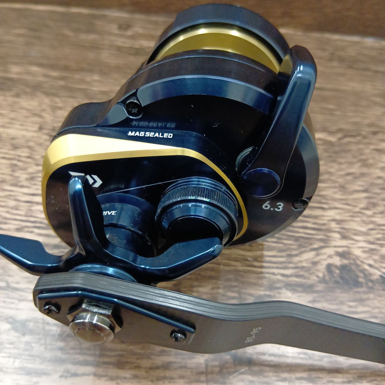 ダイワ(DAIWA) 22 ソルティガ 15H-SJ ベイトリール - メルカリ