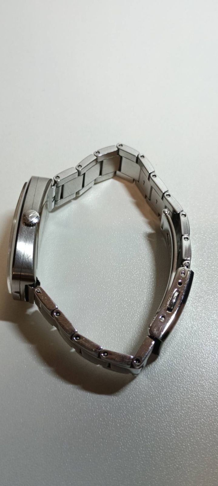 ユニバーサルジュネーブ 腕時計 手巻き ローマン文字盤 アンティーク 現状渡し