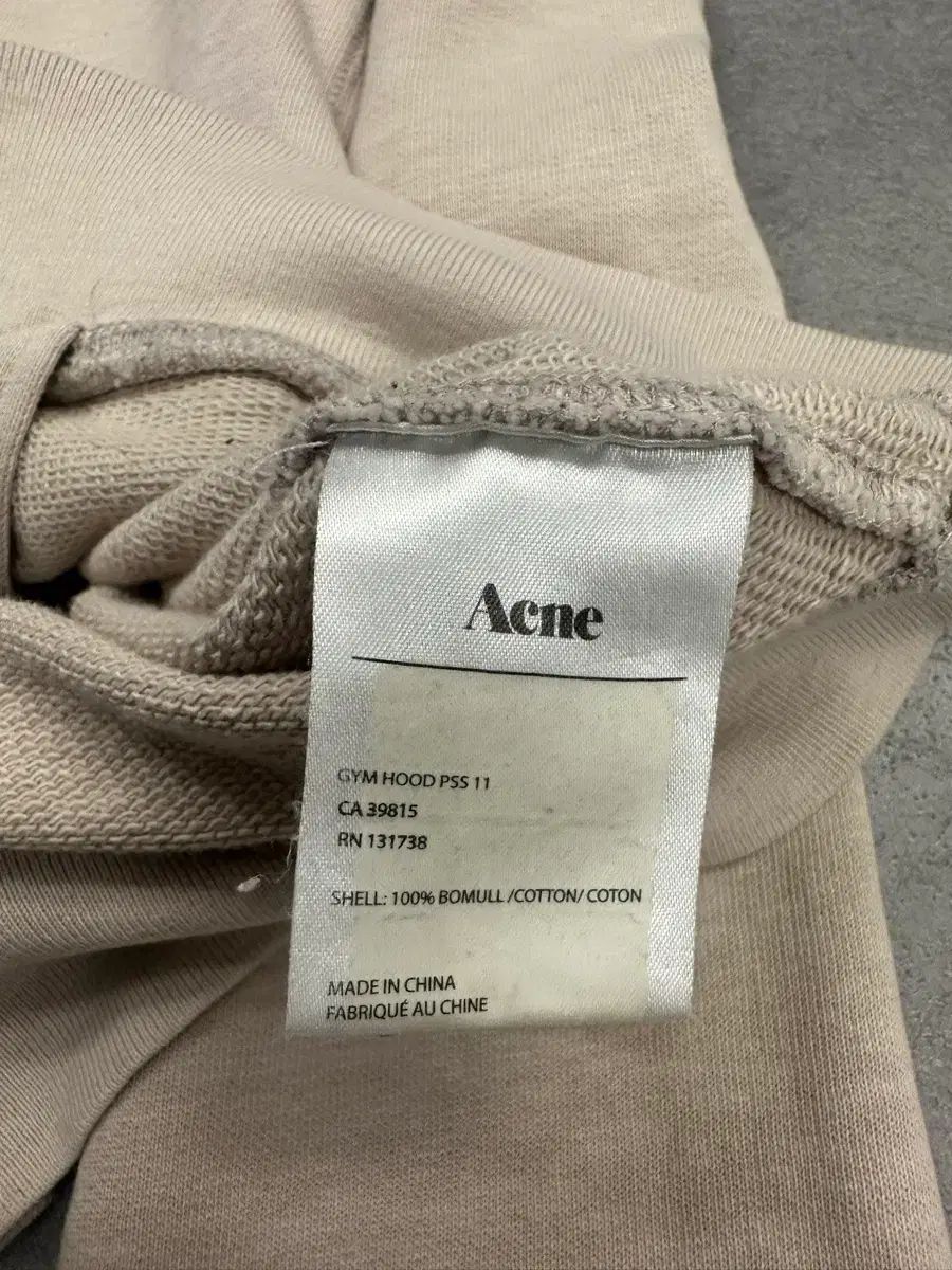 Acne Studios アクネストゥディオズ フーディー ジップアップ (100-103