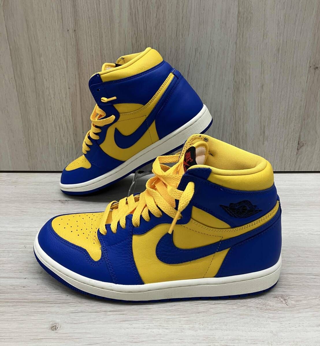 N62☆NIKE FD2596-700 WMNS AIR JORDAN 1 RETRO HIGH OG 26センチ 