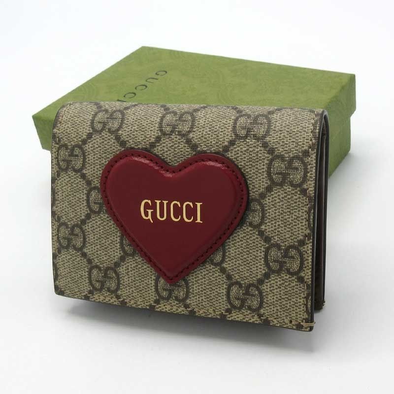 新品】グッチ 財布 二つ折り財布(小銭入れ有り) CARD CASE ハート