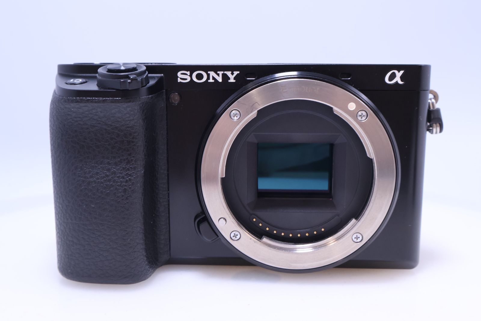 美品/SONY α6100 ミラーレス一眼 パワーズームレンズキット Amazon | SONY(ソニー) ミラーレス一眼 α6100 パワーズームレンズ