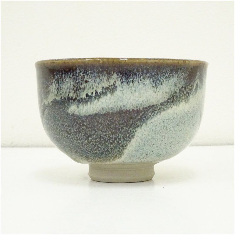 壷屋焼 末吉窯 島袋常一造 茶碗（共箱） 茶道 抹茶 おしゃれ 抹茶茶碗