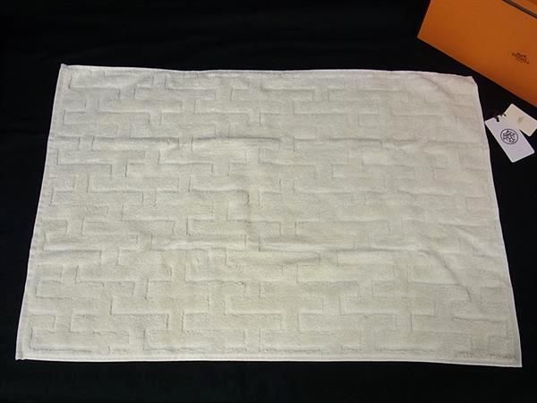 □新品同様□ HERMES エルメス ステアーズ コットン100％ ハンドタオル