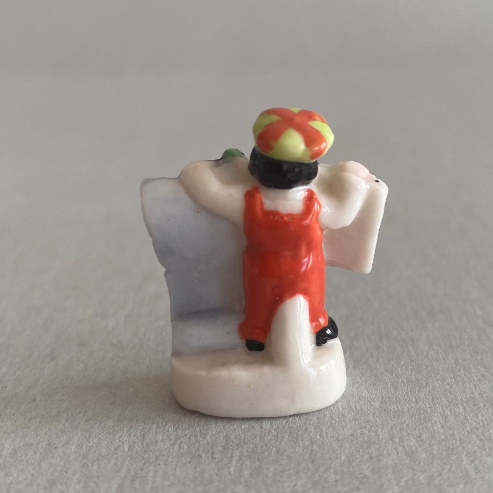 似顔絵を描く画家のフェーブ／GAGE／罰ゲーム／フランス雑貨／陶器