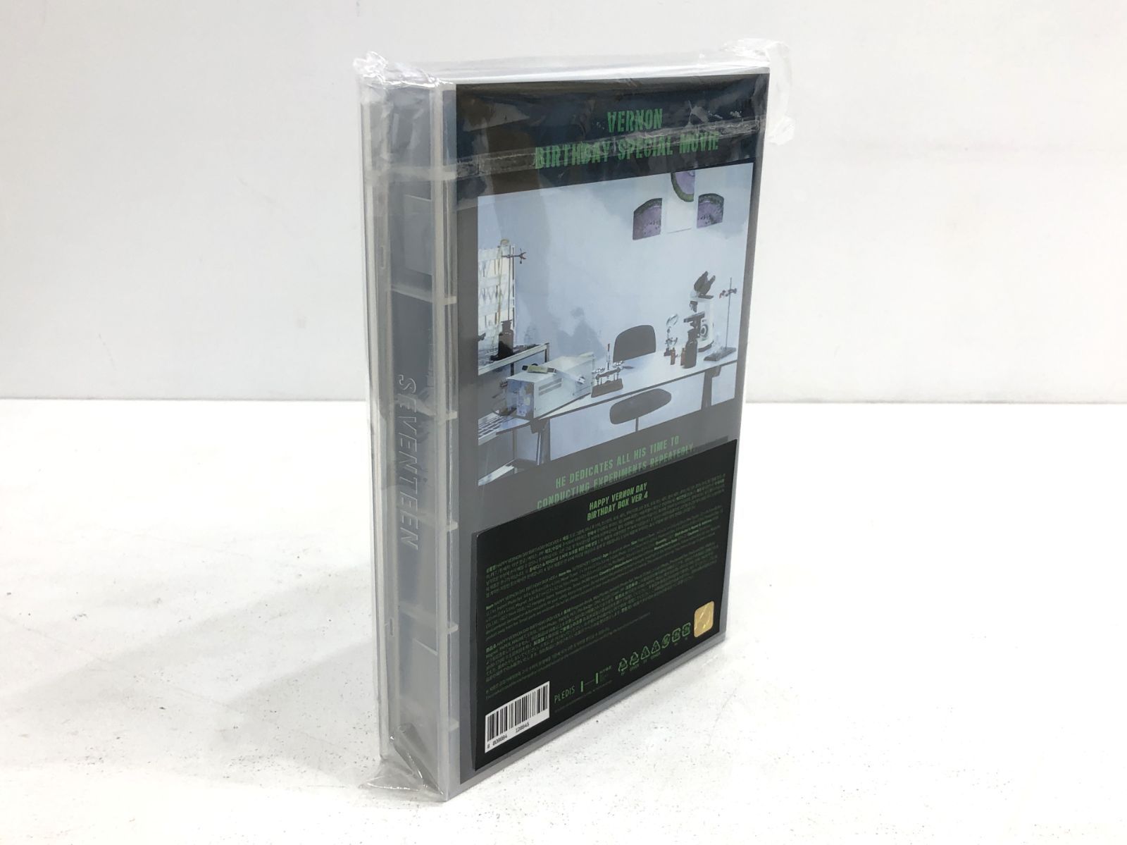 セブチ　バースデーパッケージ　バーノン 小牧店】SEVENTEEN バーノンバースデーパッケージ ver.4/バパケ 【T353