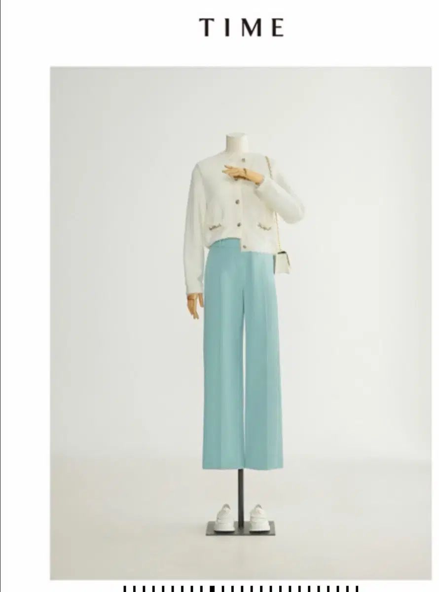 ♥ TIME コットン イタリア ファブリック スラックス セミワイドフィット タグ55