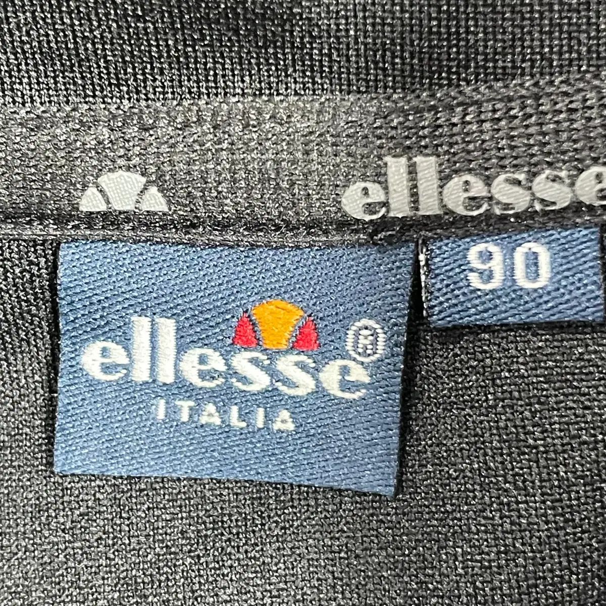 ellesse エレッセ ジップアップ ジャケット - メルカリ