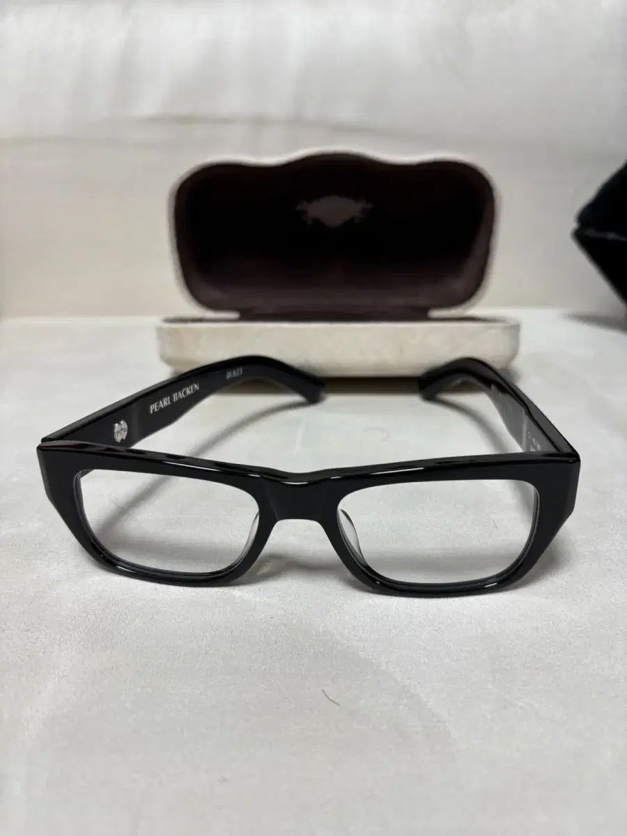 パール龍宮寺 堅 メガネ mark 24