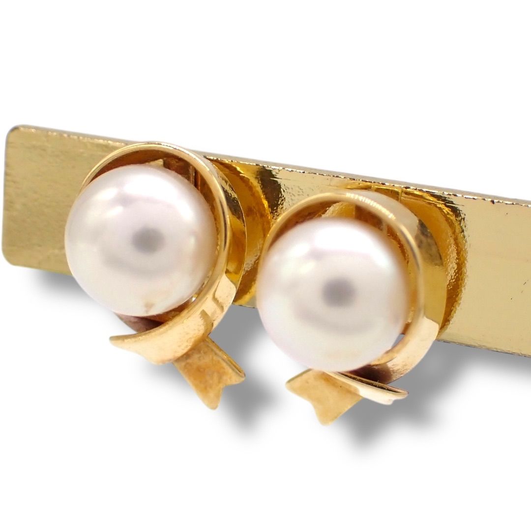 K18 ミキモト パール リボンピアス　あこや真珠 ６ミリ K18 ミキモト パール リボンピアス あこや真珠 6ミリ - メルカリ