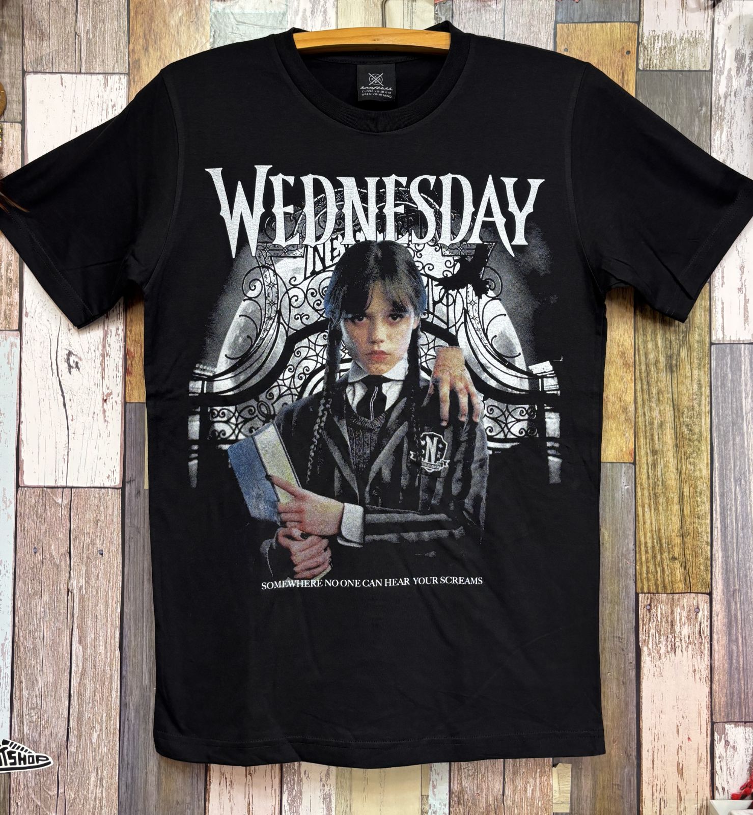 新品ウェンズデー☆ハンド【Wednesday】アダムス・ファミリー☆T