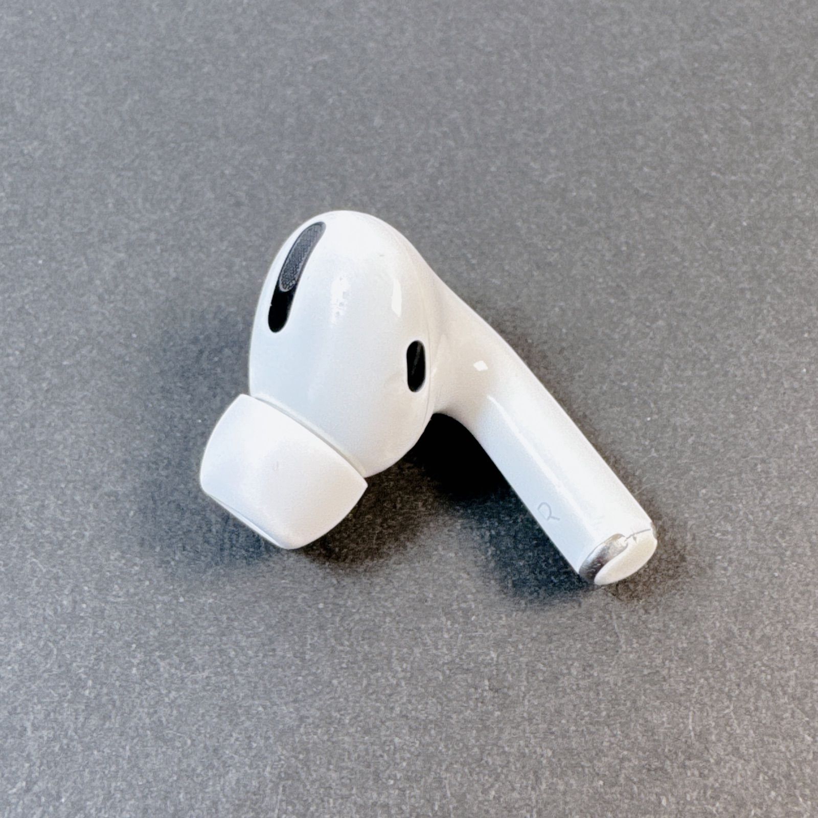 AirPods Pro エアポッズ プロ 第1世代 右イヤホン A2083 Apple 純正