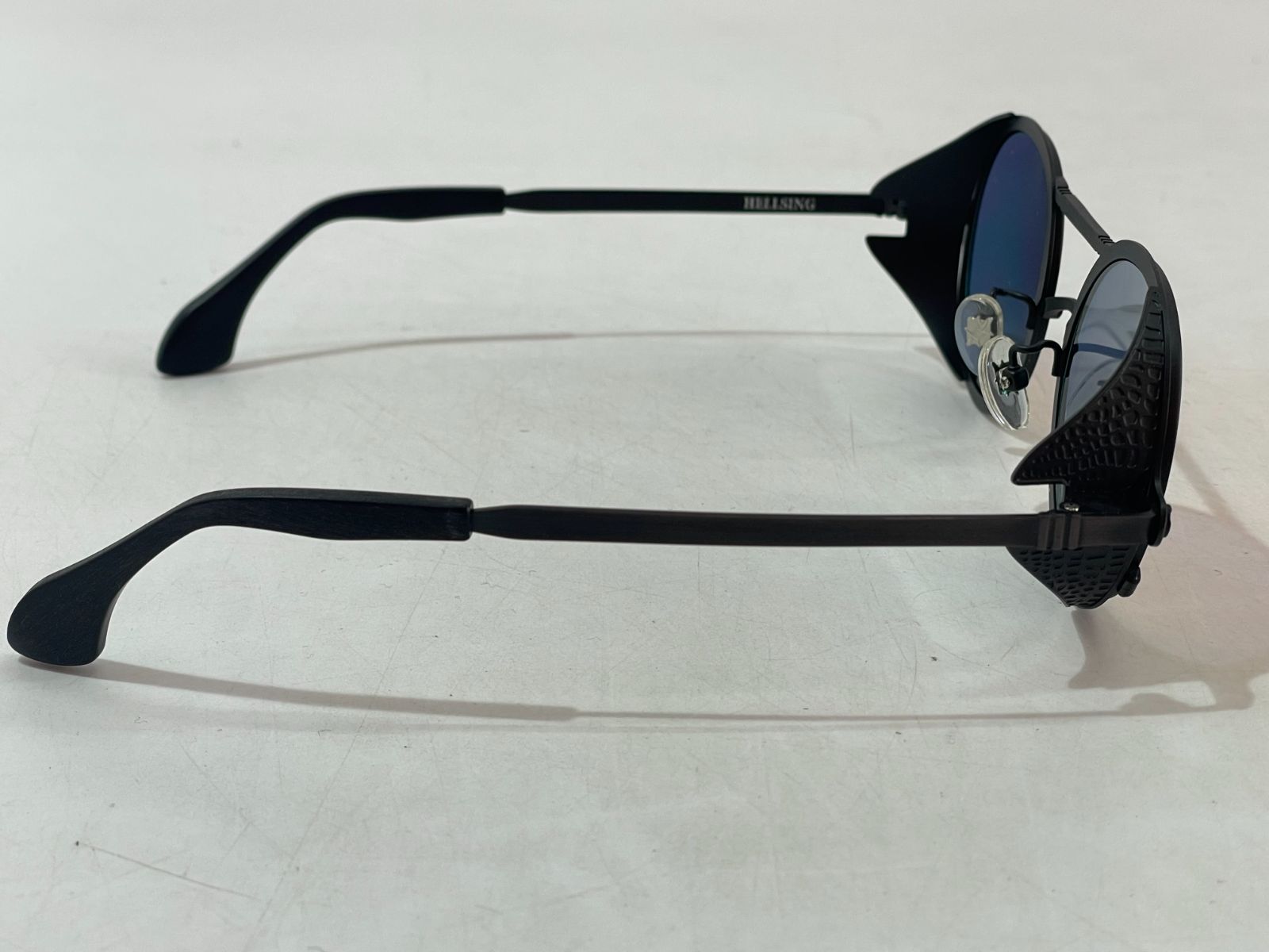 執事眼鏡 HELLSING ヘルシング サングラス アーカードモデル - メルカリ