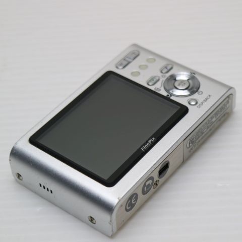 美品 FUJIFILM FinePix Z2 シルバー 美品 FinePix Z2 シルバー 即日発送 FUJIFILM デジカメ デジタルカメラ