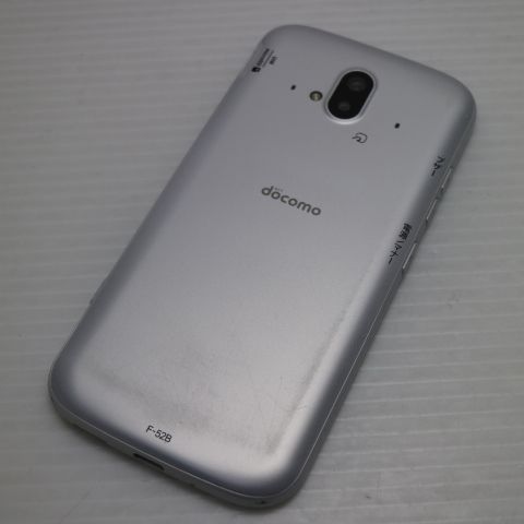 超美品　docomo らくらくスマートフォン　F-52Bホワイト　SIMフリー ムスビー｜【SIMフリー】らくらくスマートフォン F-52B ホワイト 利用