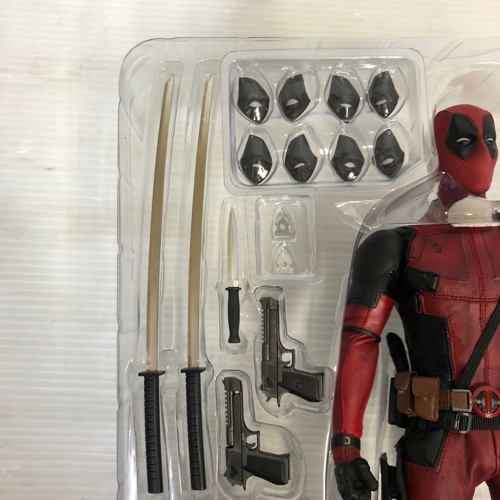 ムービー・マスターピース】『デッドプール』1/6スケールフィギュア 
