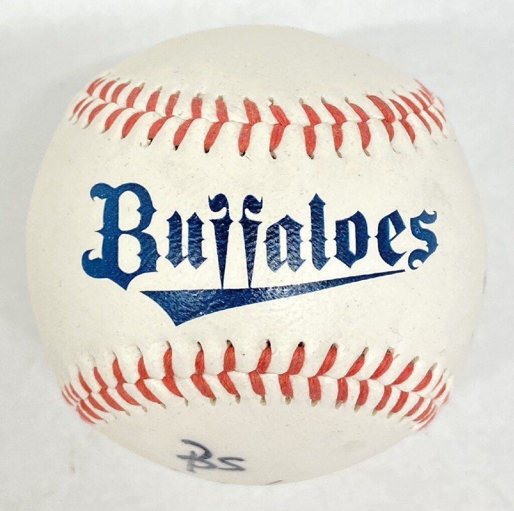 オリックスバファローズ 西勇輝 直筆サインボール 英語ver. - メルカリ