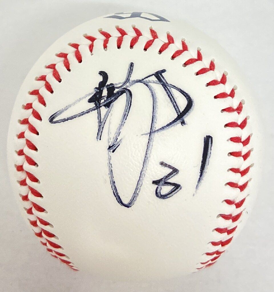 東京ヤクルトスワローズ 直筆サインボール 山崎晃大朗 投込球 - メルカリ