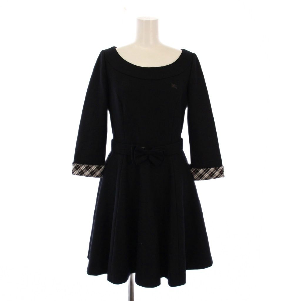 【BURBERRY・美品】バーバリー ミニワンピ 黒 38 M 美品 バーバリーブルーレーベル BURBERRY BLUE LABEL フレアワンピース ひざ