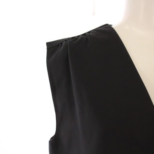 ヨーコチャン YOKO CHAN ワンピース ひざ丈 ノースリーブ Vネック 無地