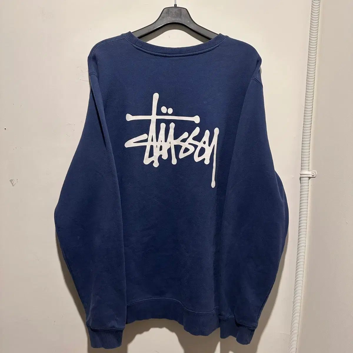 Stussy ロゴ入り ネイビー スウェット STUSSY ステューシー ネイビー ロゴ スウェット - メルカリ