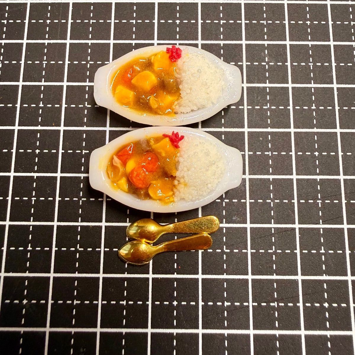 410カレーライスセット⭐️ミニチュアフード ドールハウスおもちゃ