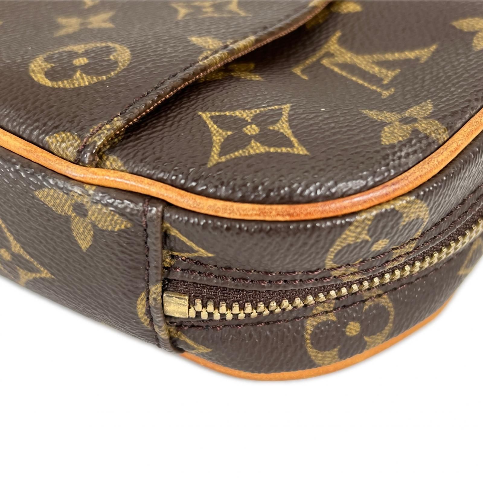 美品 LOUIS VUITTON ルイ・ヴィトン ポシェットガンジュ M51870 ボディ 